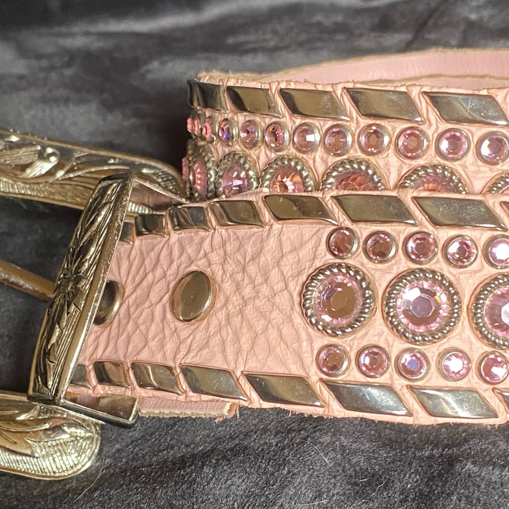 Pink Swarovski crystal Kippy Belt.